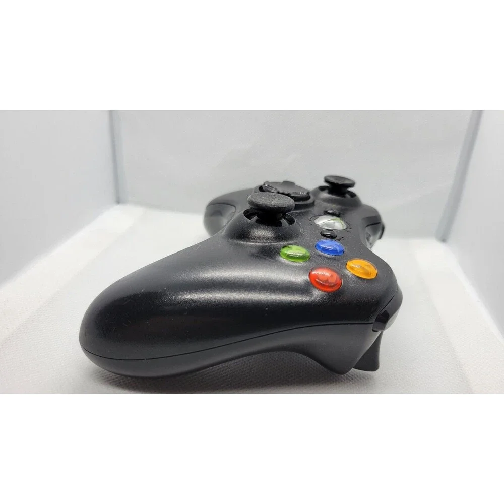OEM Microsoft Xbox 360 Wireless Controller Black 1403 w/Rechargeable battery